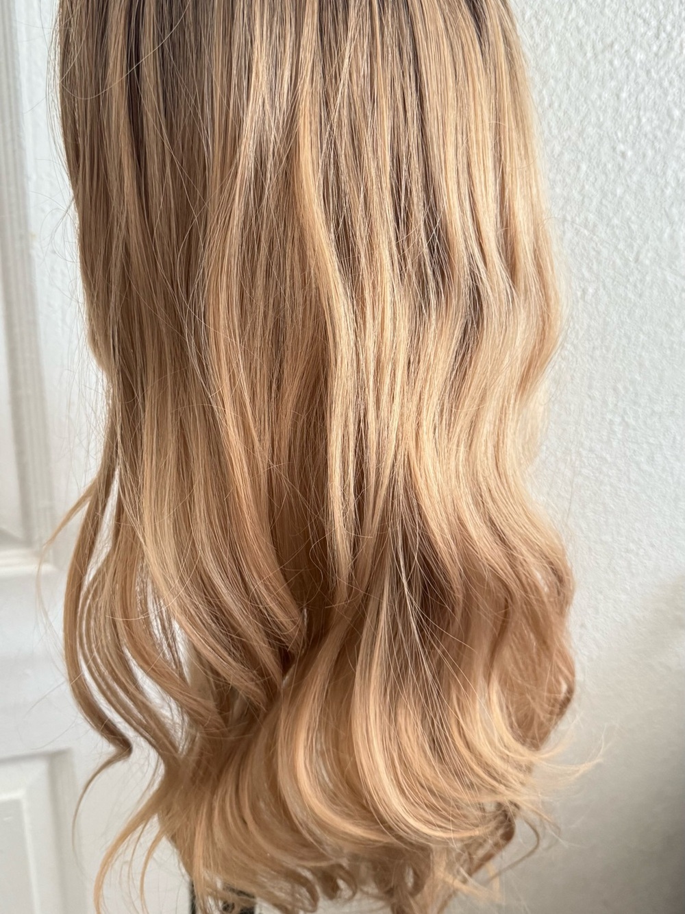 Blonde Wavy Women’s Hairpiece - Natural Blonde